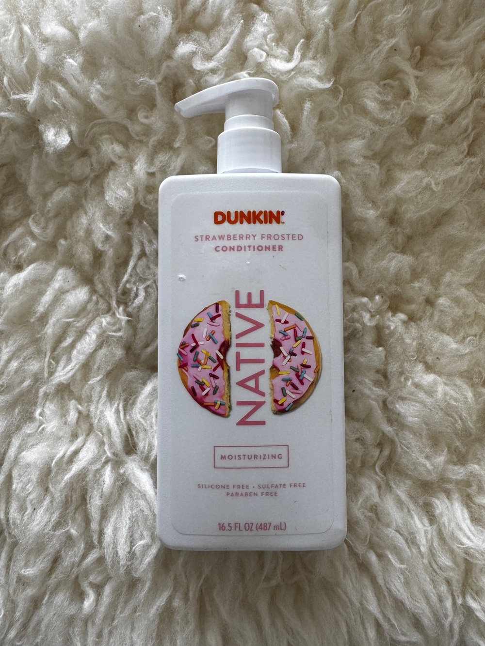 New Dunkin x Native Strawberry Frosted Moisturizing Hair Conditioner